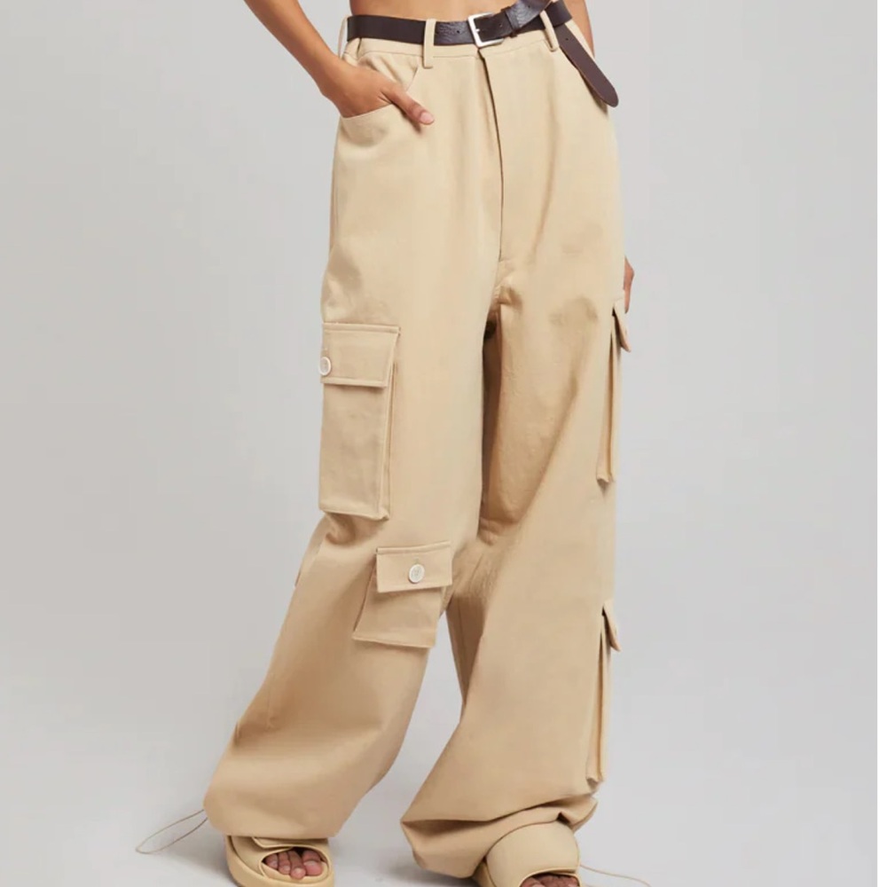 THE FRANKIE SHOP Cream Cargo Pants